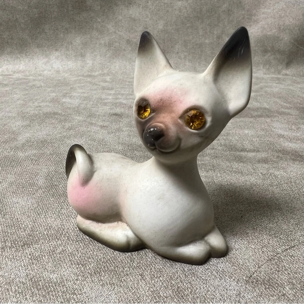 N/A porcelain chihuahua